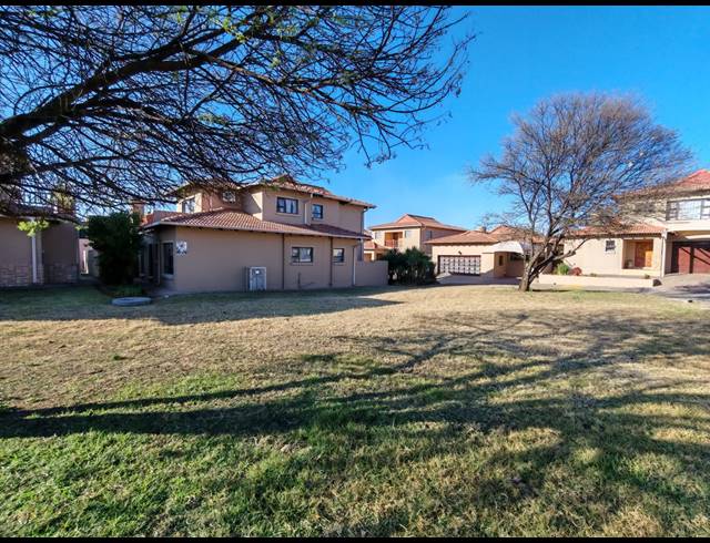 244M² VACANT LAND FOR SALE IN RISIVILLE
